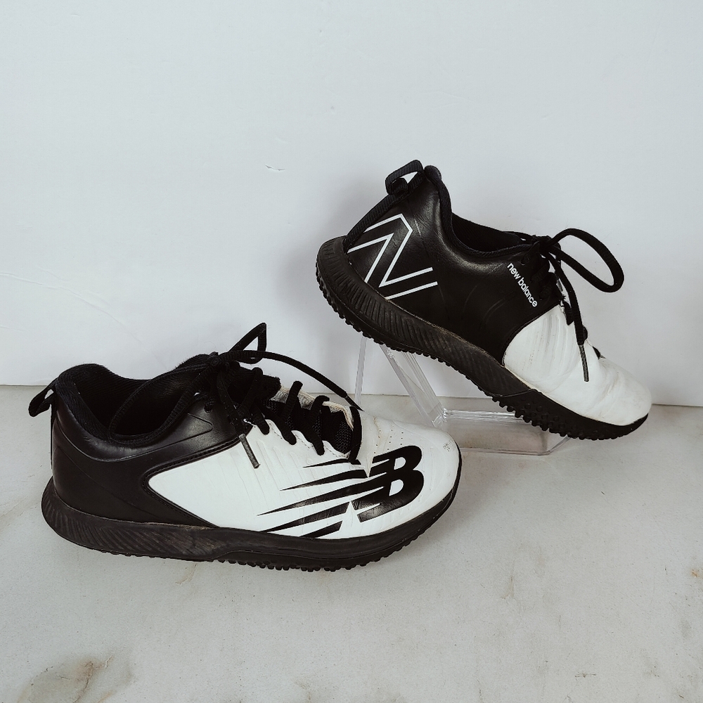New Balance FuelCell Fuse V3 Women's Turf Softball Shoes, 5
